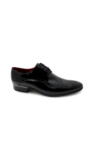 Male elegant shoes made of patent leather CP-3539 black
