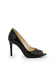  Ladies shoes made of natural black patent leather Т1-344-05