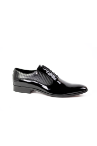 Мъжки официални обувки от естествен лак CP-4307