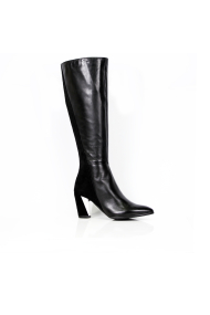 Ladies boots made of leather in black colour  CP-2514