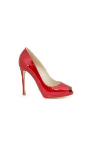  Ladies shoes made of natural patent leather in red Н1-13-558