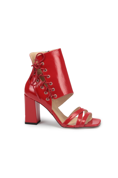 Ladies patent leather shoes ILV-13284