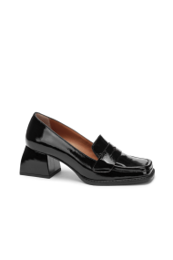 Дамски обувки от естествен лак ADL-5065-22